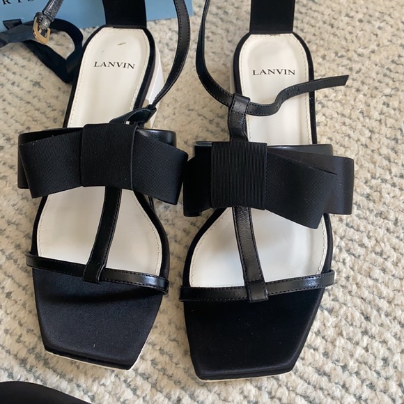 Lanvin Paris Womens Gladiator Bow Heel Sandals Black - Picture 2 of 8